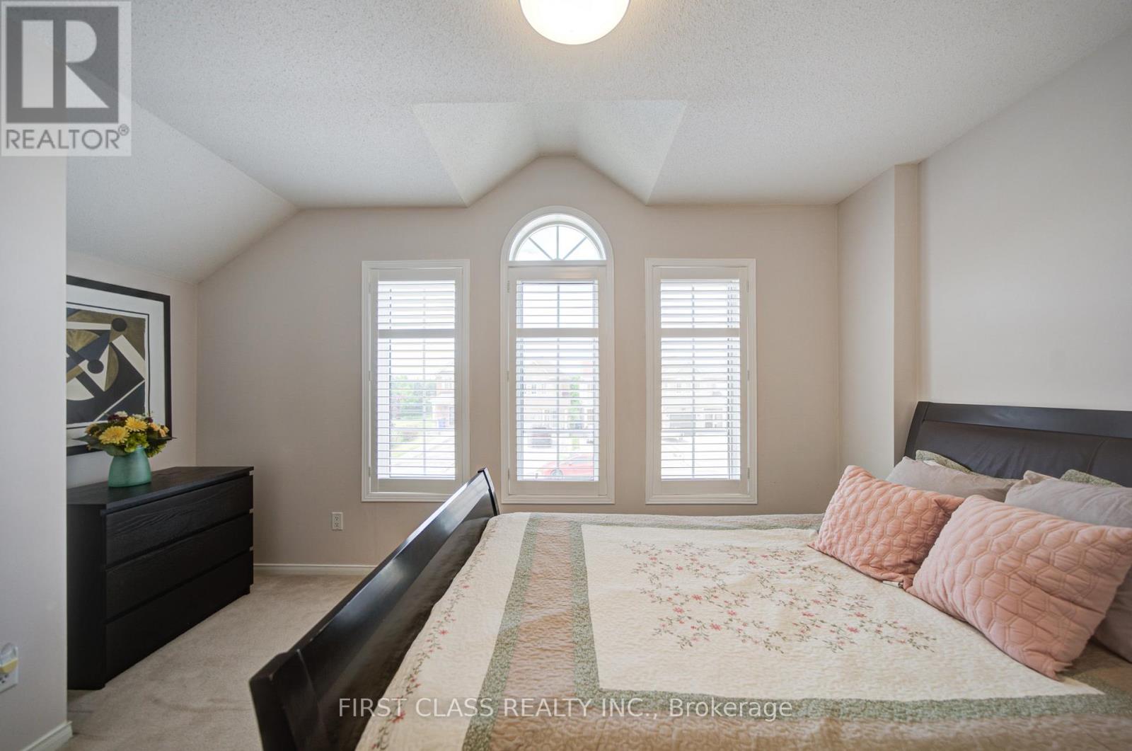 611 Mcbean Avenue, Newmarket, Ontario  L3X 2L5 - Photo 31 - N13453448