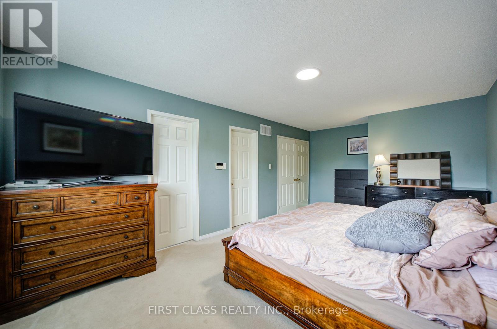 611 Mcbean Avenue, Newmarket, Ontario  L3X 2L5 - Photo 39 - N13453448