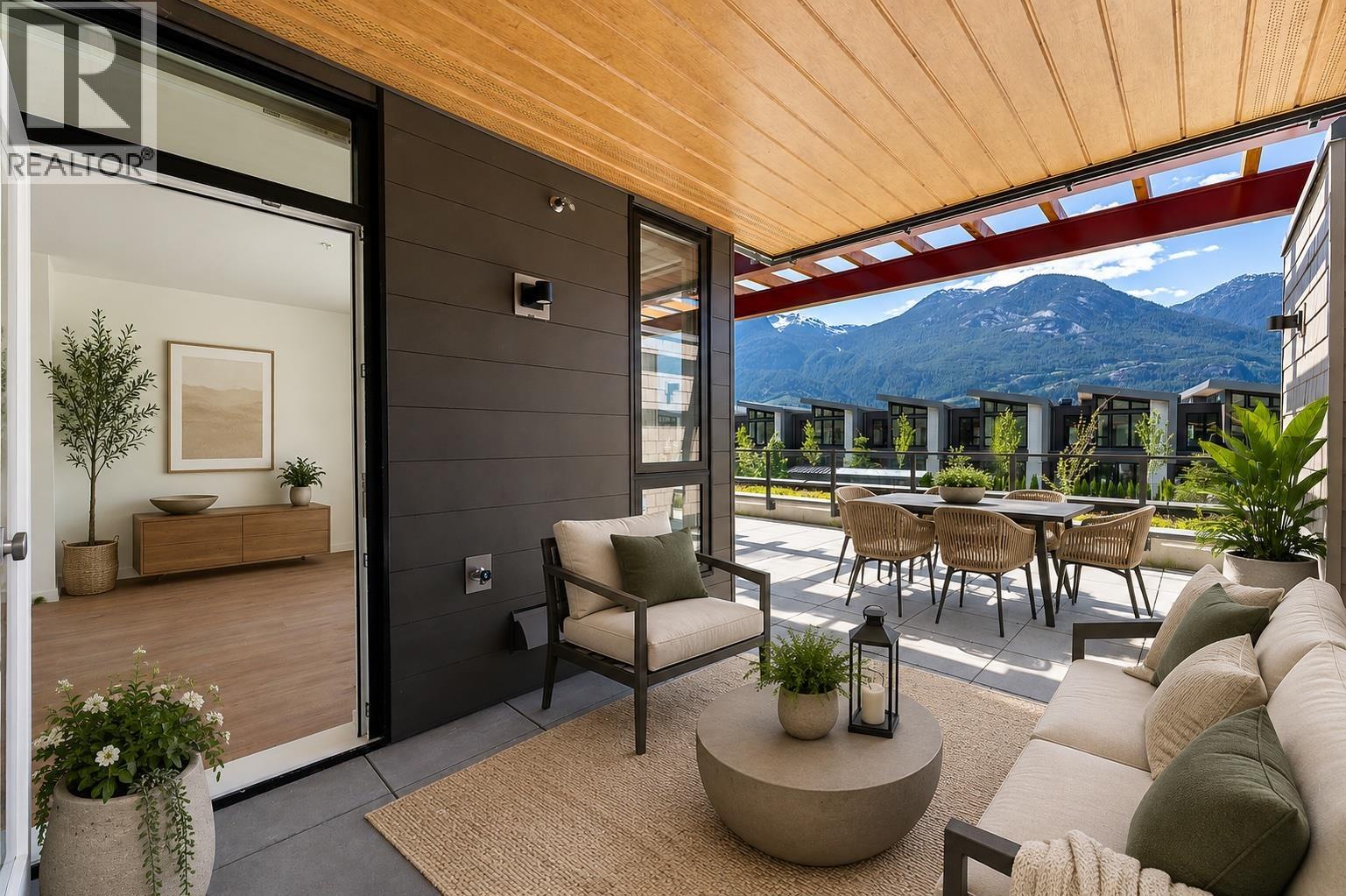 211 1504 Scott Crescent, Squamish, British Columbia  V8B 1G7 - Photo 2 - R3135767