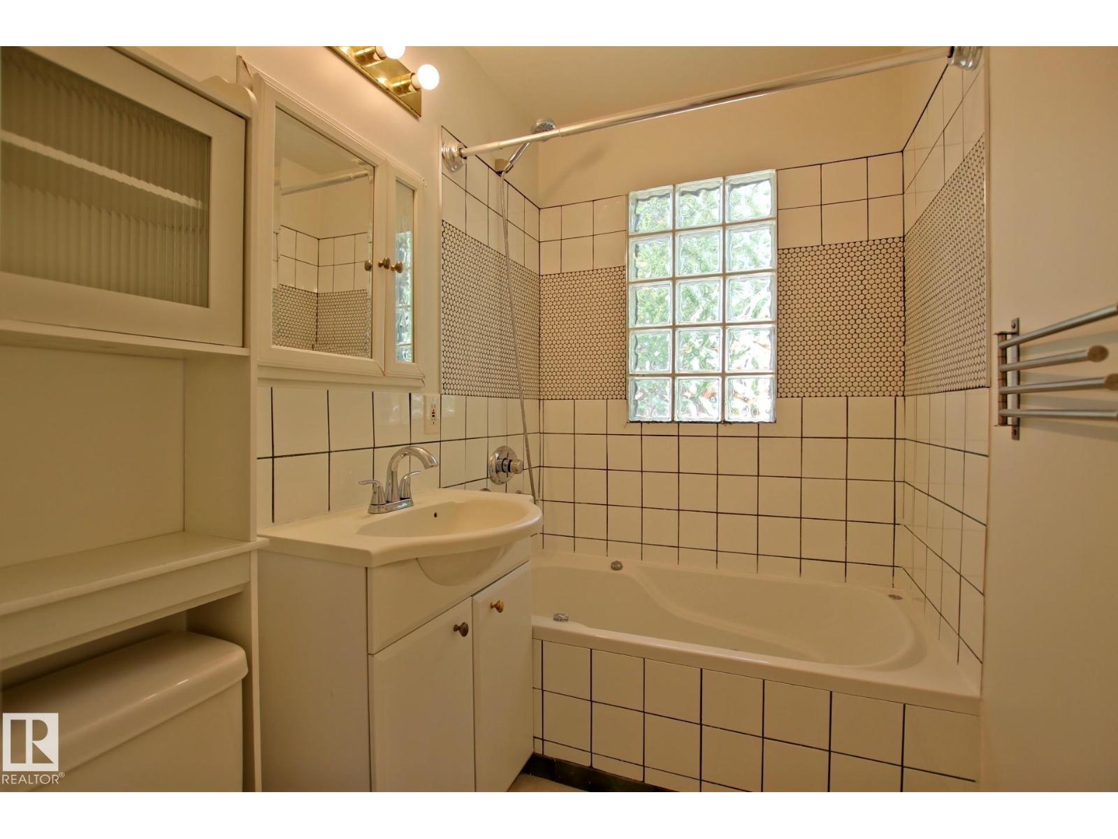 11242 56 St Nw, Edmonton, Alberta  T5W 3S2 - Photo 12 - E4493989