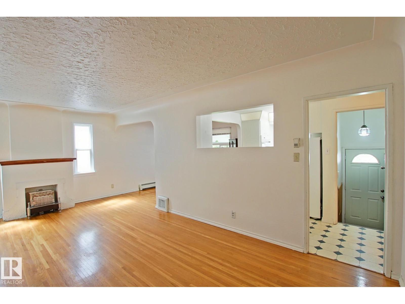 11242 56 St Nw, Edmonton, Alberta  T5W 3S2 - Photo 4 - E4493989