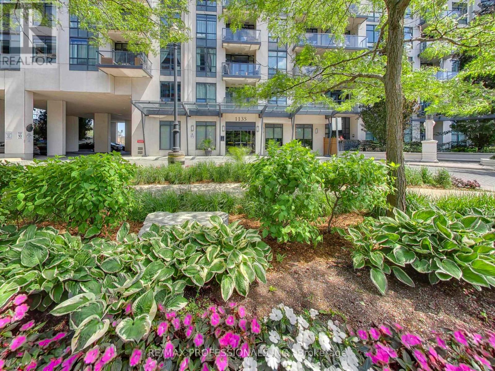 711 - 1135 Royal York Road, Toronto, Ontario  M9A 0C3 - Photo 4 - W13453394