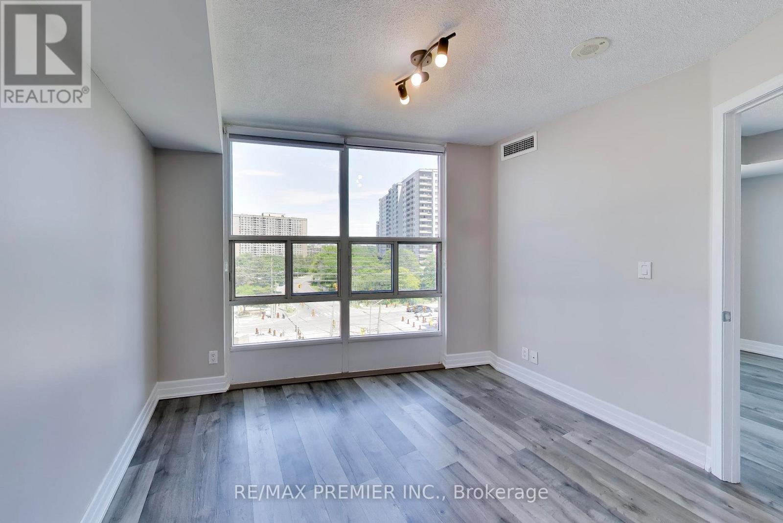 612 - 33 Elm Drive W, Mississauga, Ontario  L5B 4M1 - Photo 25 - W13452822
