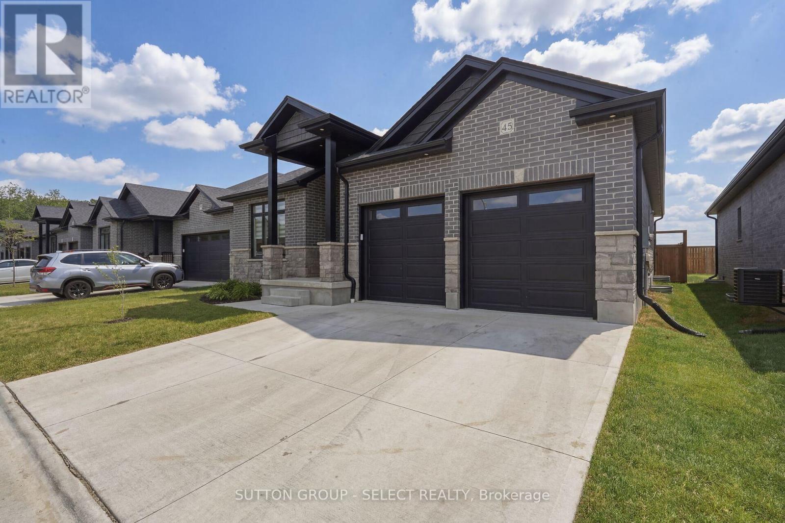 45 - 383 Daventry Way, Middlesex Centre, Ontario  N0L 1R0 - Photo 3 - X13453372