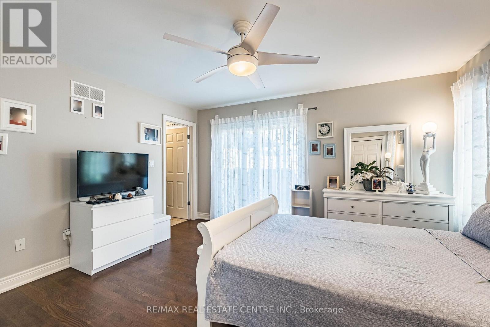 8493 Glavcic Drive, Niagara Falls, Ontario  L2H 0B5 - Photo 31 - X13453404