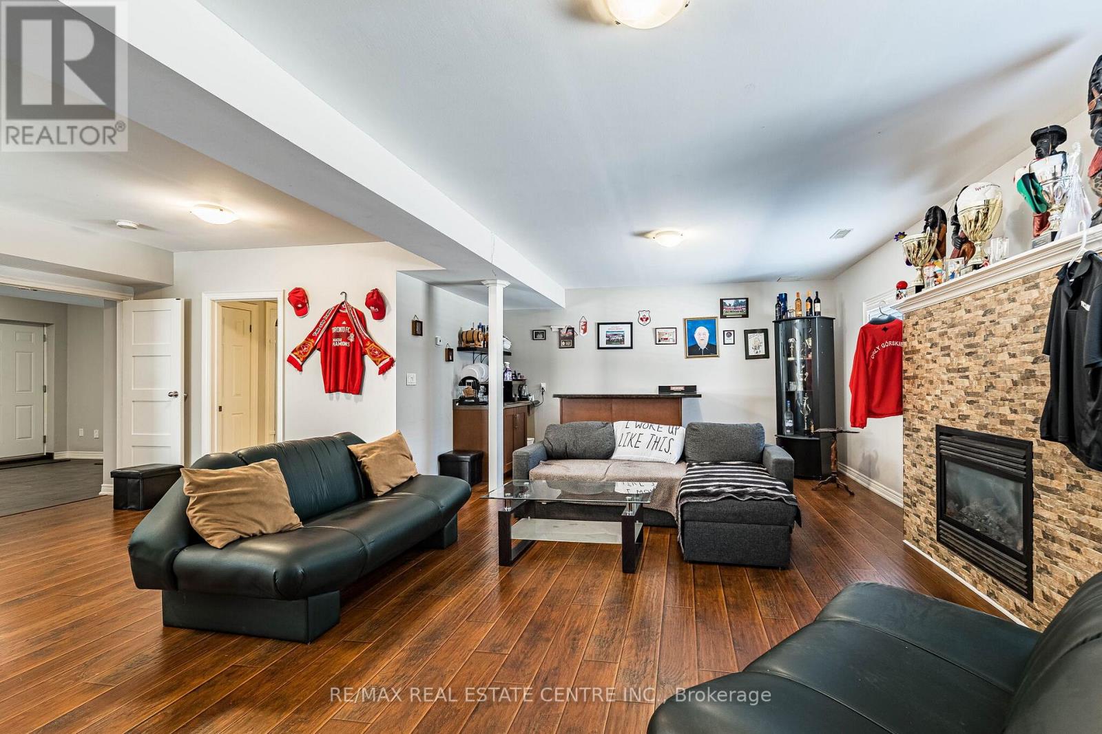 8493 Glavcic Drive, Niagara Falls, Ontario  L2H 0B5 - Photo 39 - X13453404