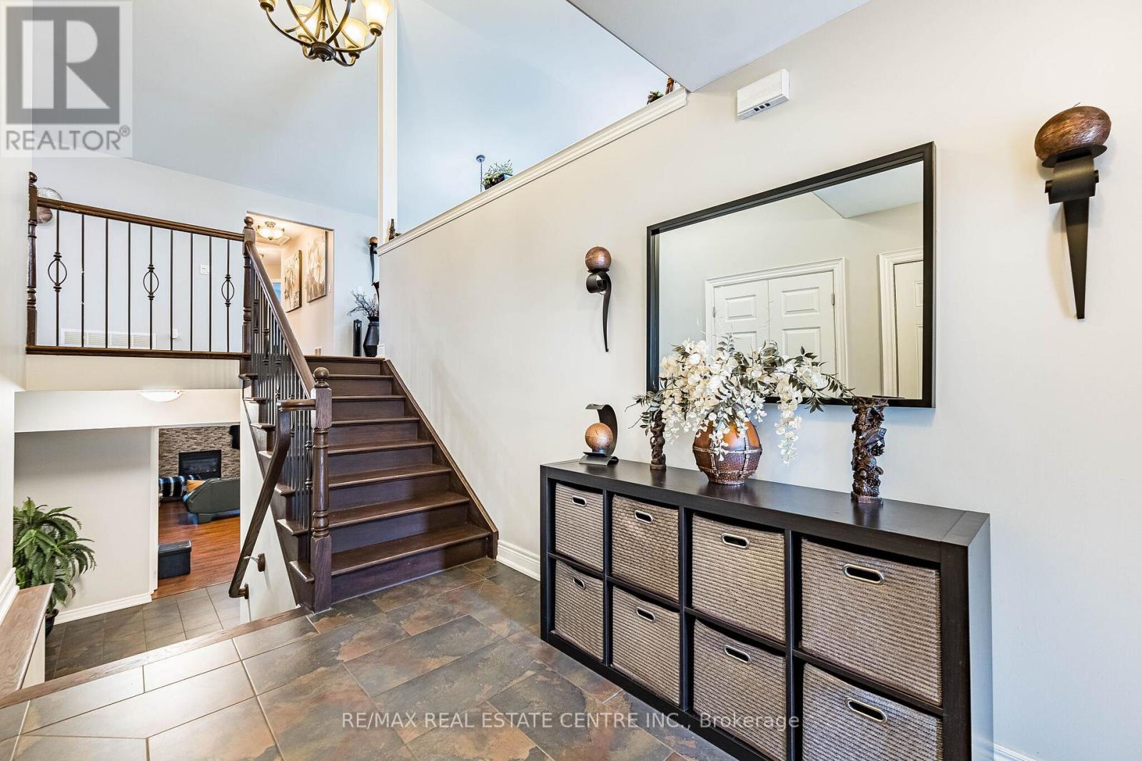 8493 Glavcic Drive, Niagara Falls, Ontario  L2H 0B5 - Photo 7 - X13453404