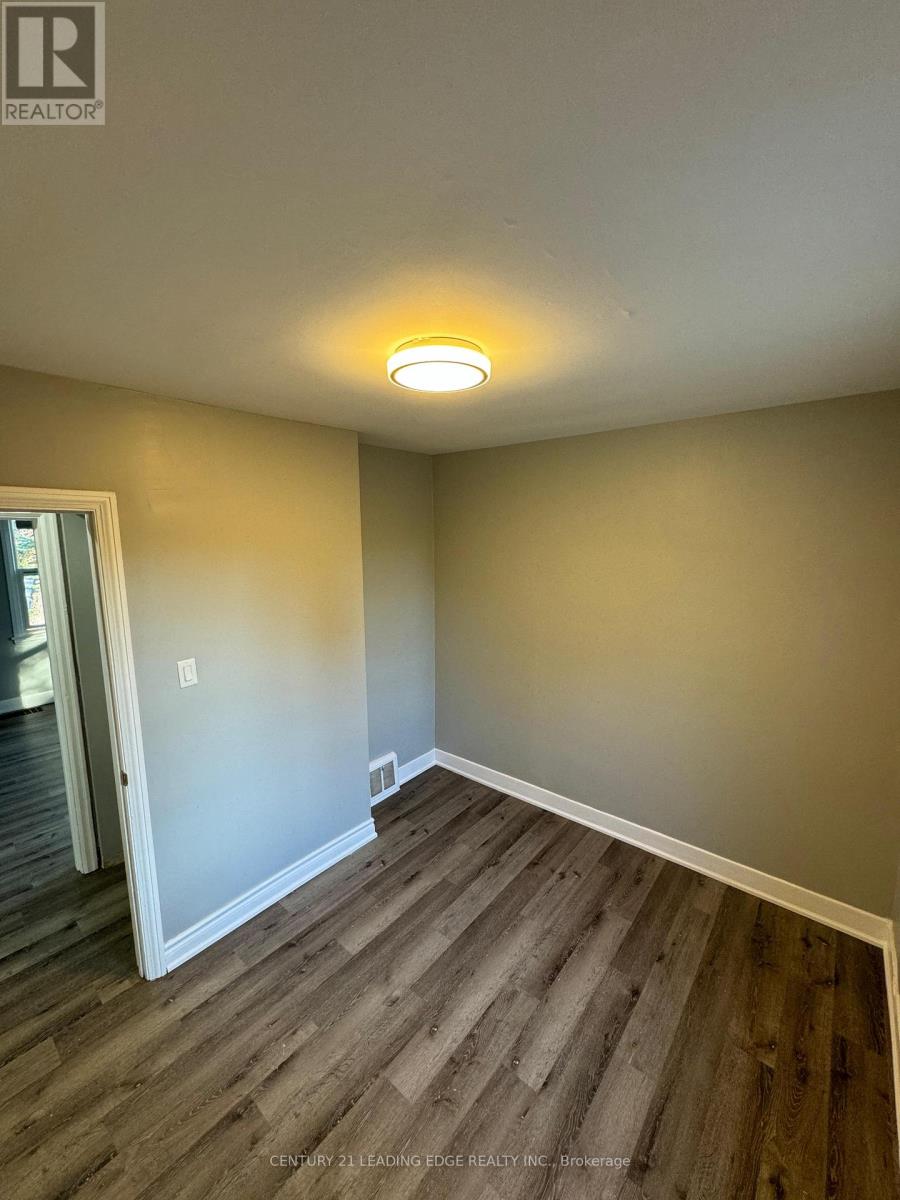 83 Park Avenue, St. Catharines, Ontario  L2P 1R8 - Photo 13 - X13453494