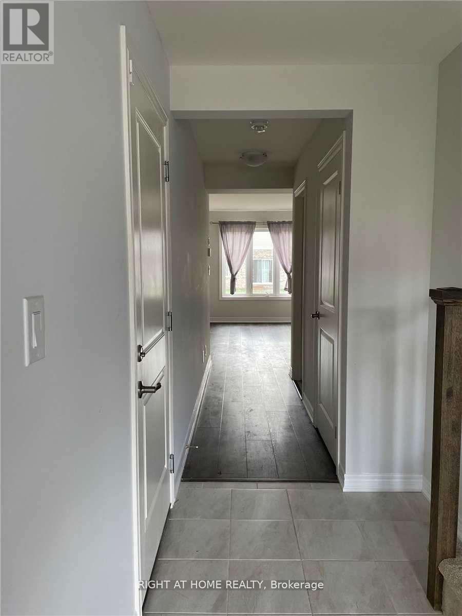 19 Damude Avenue, Thorold, Ontario  L2V 0G6 - Photo 5 - X13453500