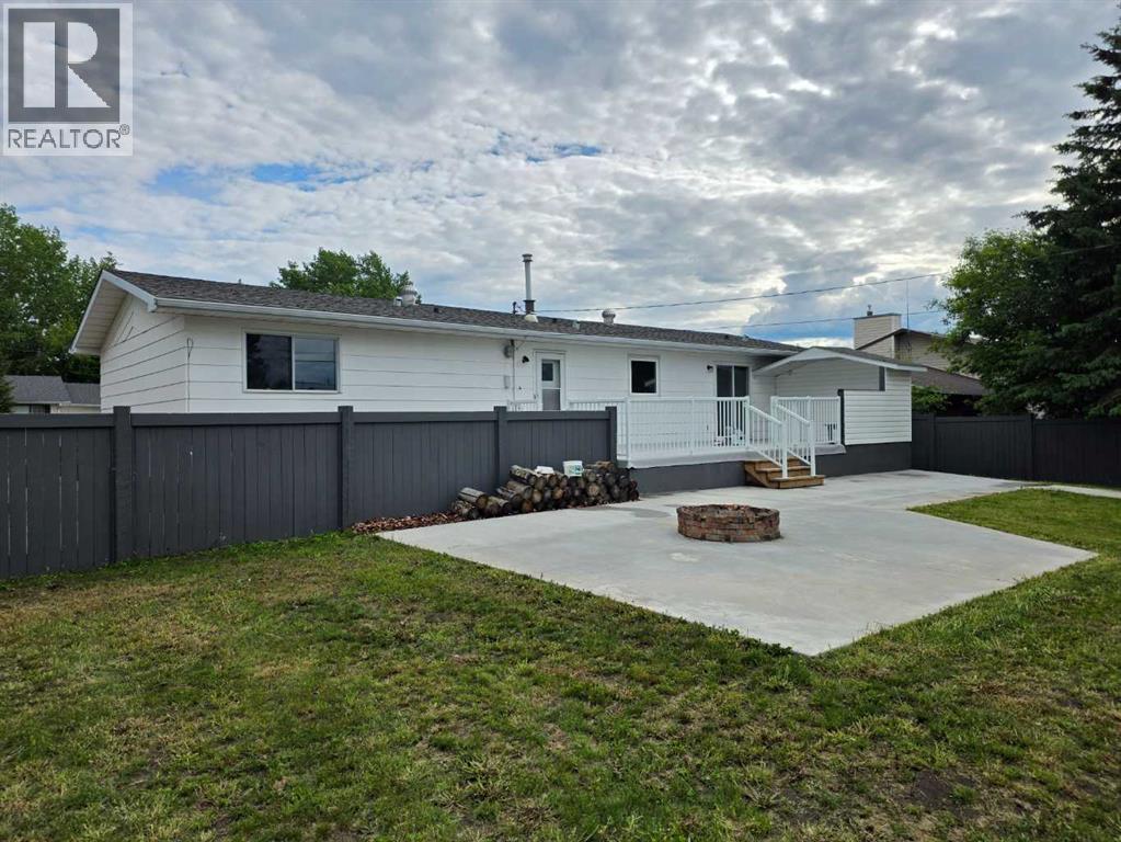 10116 104 Street, Hythe, Alberta  T0H 2C0 - Photo 15 - A2319698