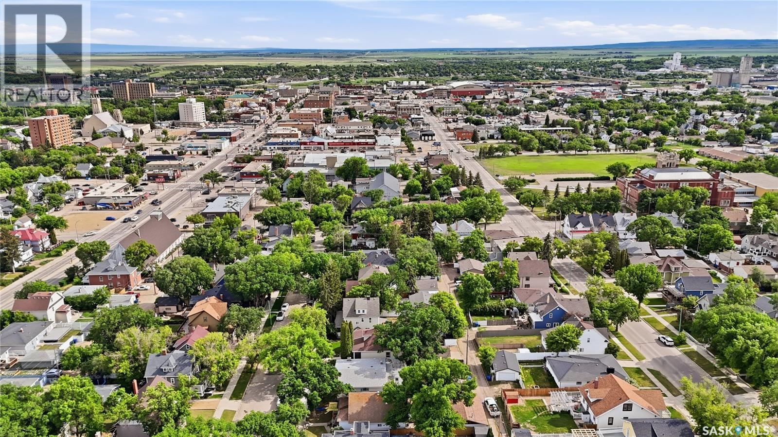 1054 Clifton Avenue, Moose Jaw, Saskatchewan S6H 3L2 - Photo 67 - SK039607