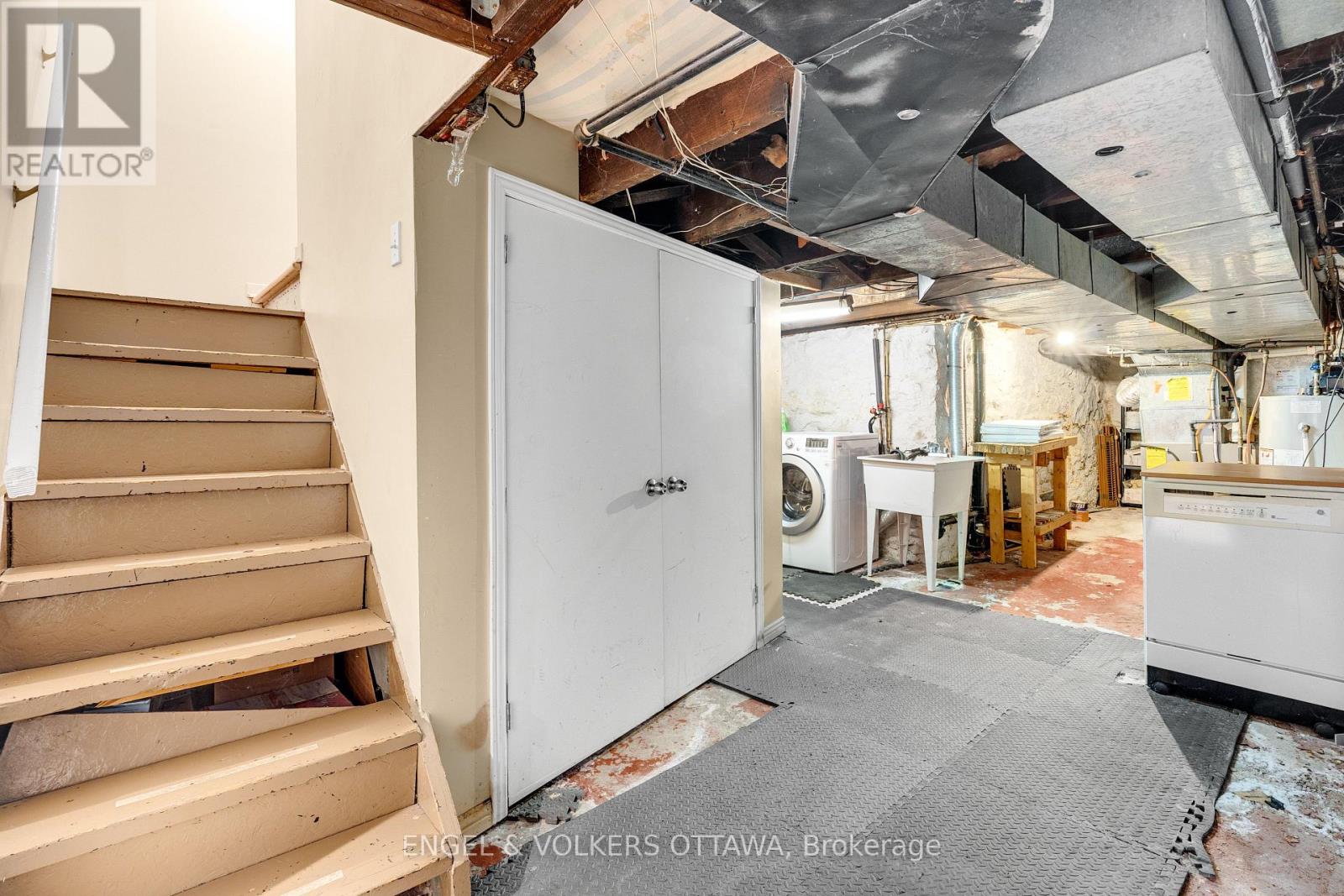293 Somerset Street E, Ottawa, Ontario  K1N 6V9 - Photo 40 - X13453542