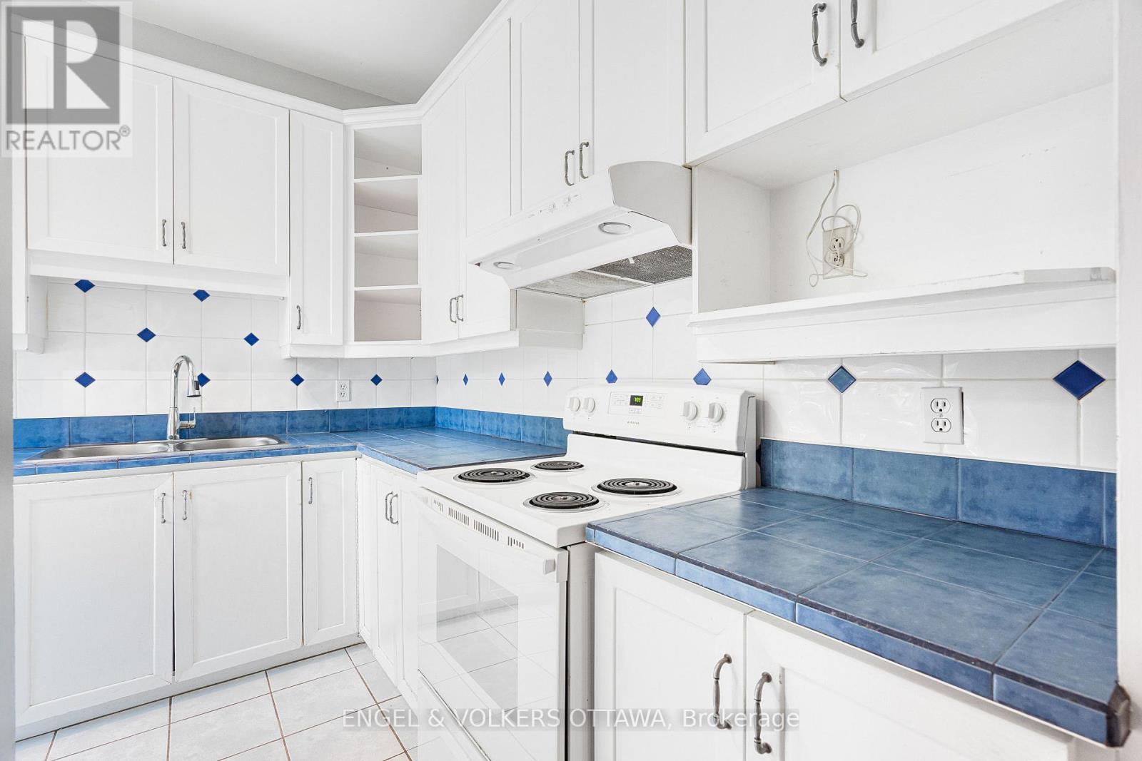 293 Somerset Street E, Ottawa, Ontario  K1N 6V9 - Photo 8 - X13453542