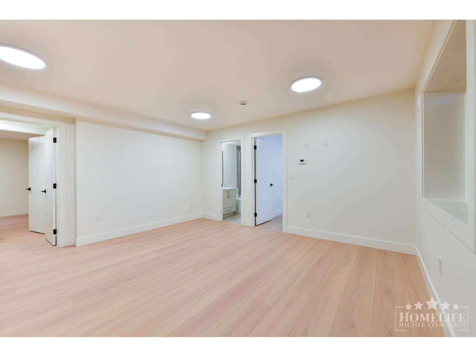 Basement 11004 78 Avenue, Delta, British Columbia  V4C 1N5 - Photo 4 - R3136779