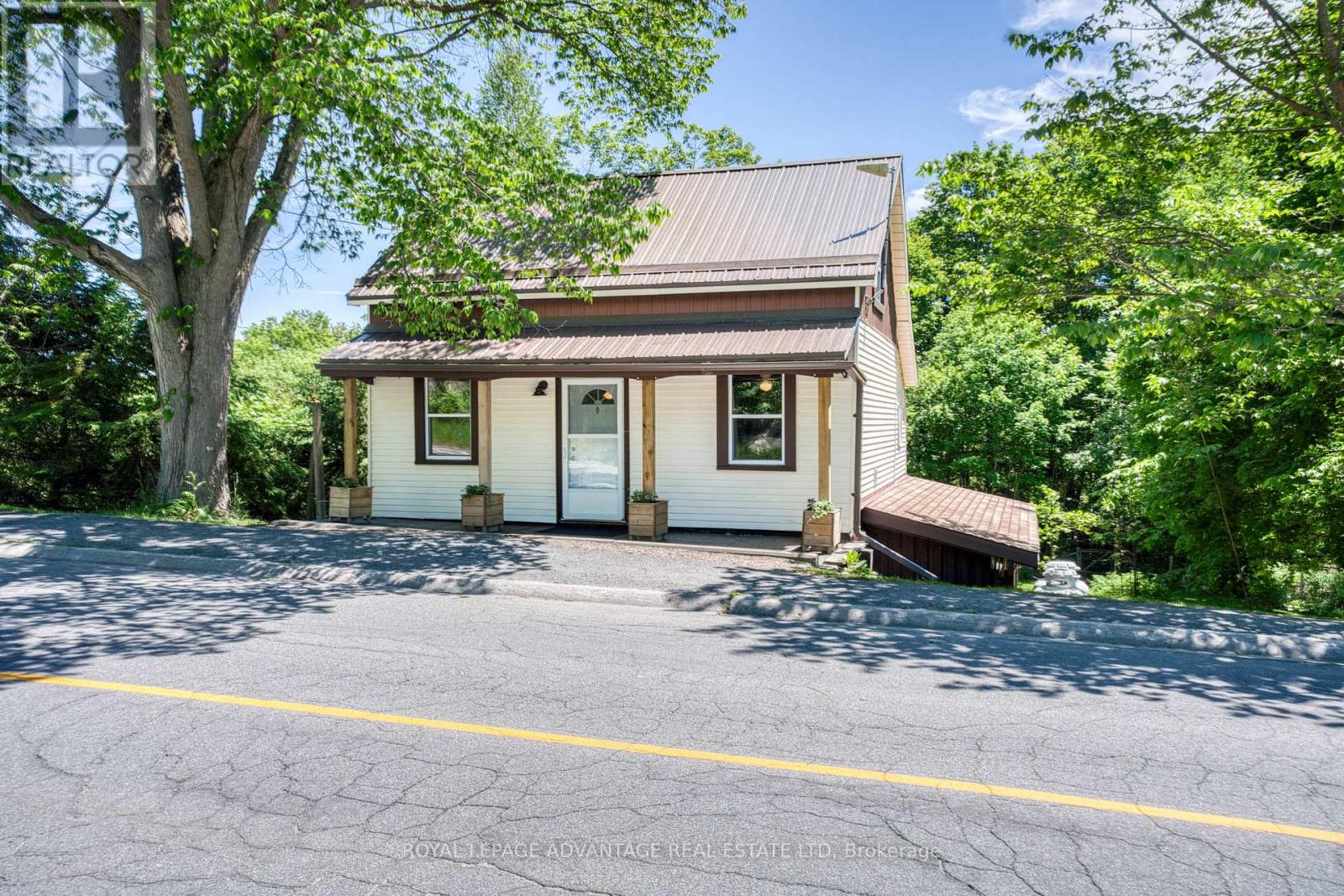 2541 Watsons Corners Road, Lanark Highlands, Ontario