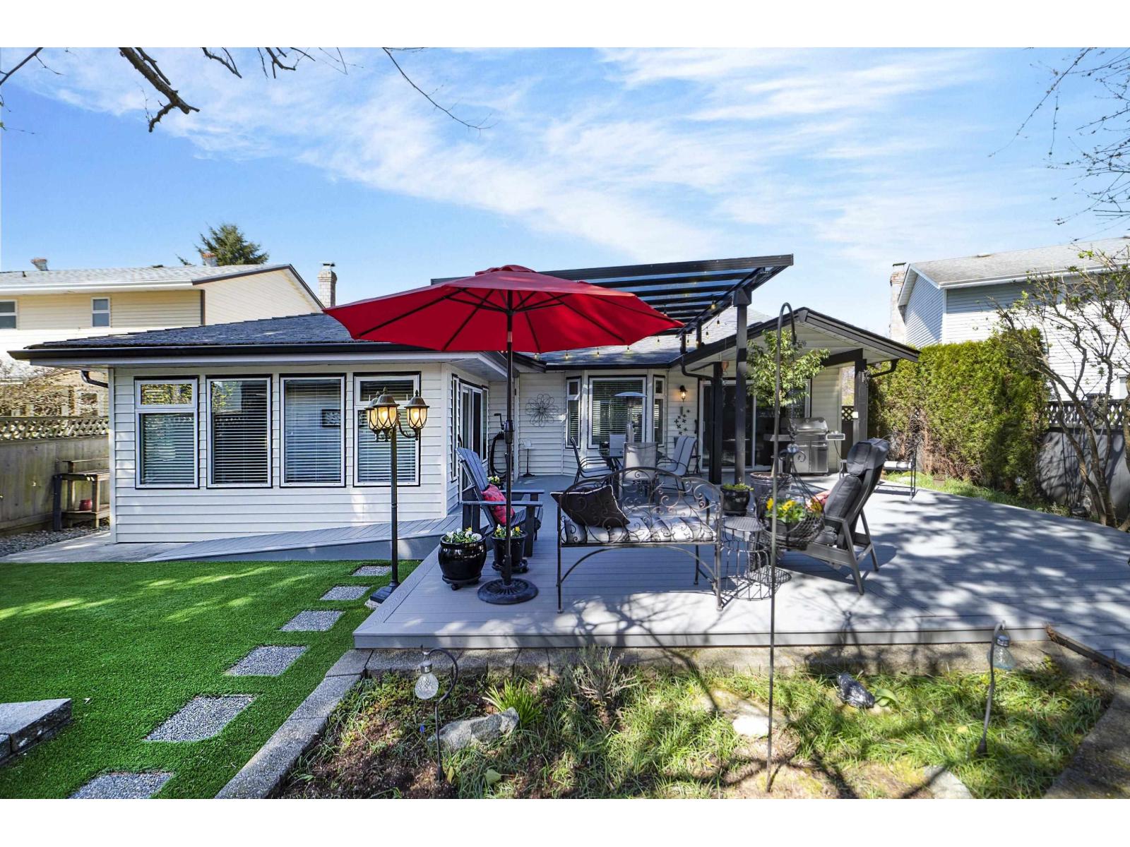 15496 93 Avenue, Surrey, British Columbia  V3R 9B6 - Photo 32 - R3136753
