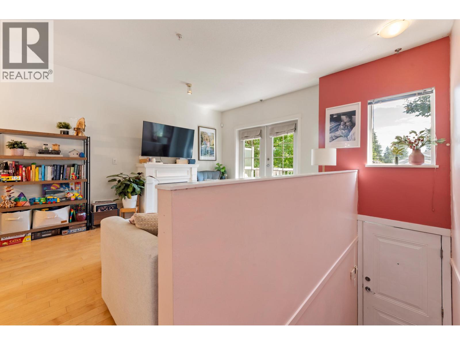 305 1661 Fraser Avenue, Port Coquitlam, British Columbia  V3B 0B6 - Photo 12 - R3136711