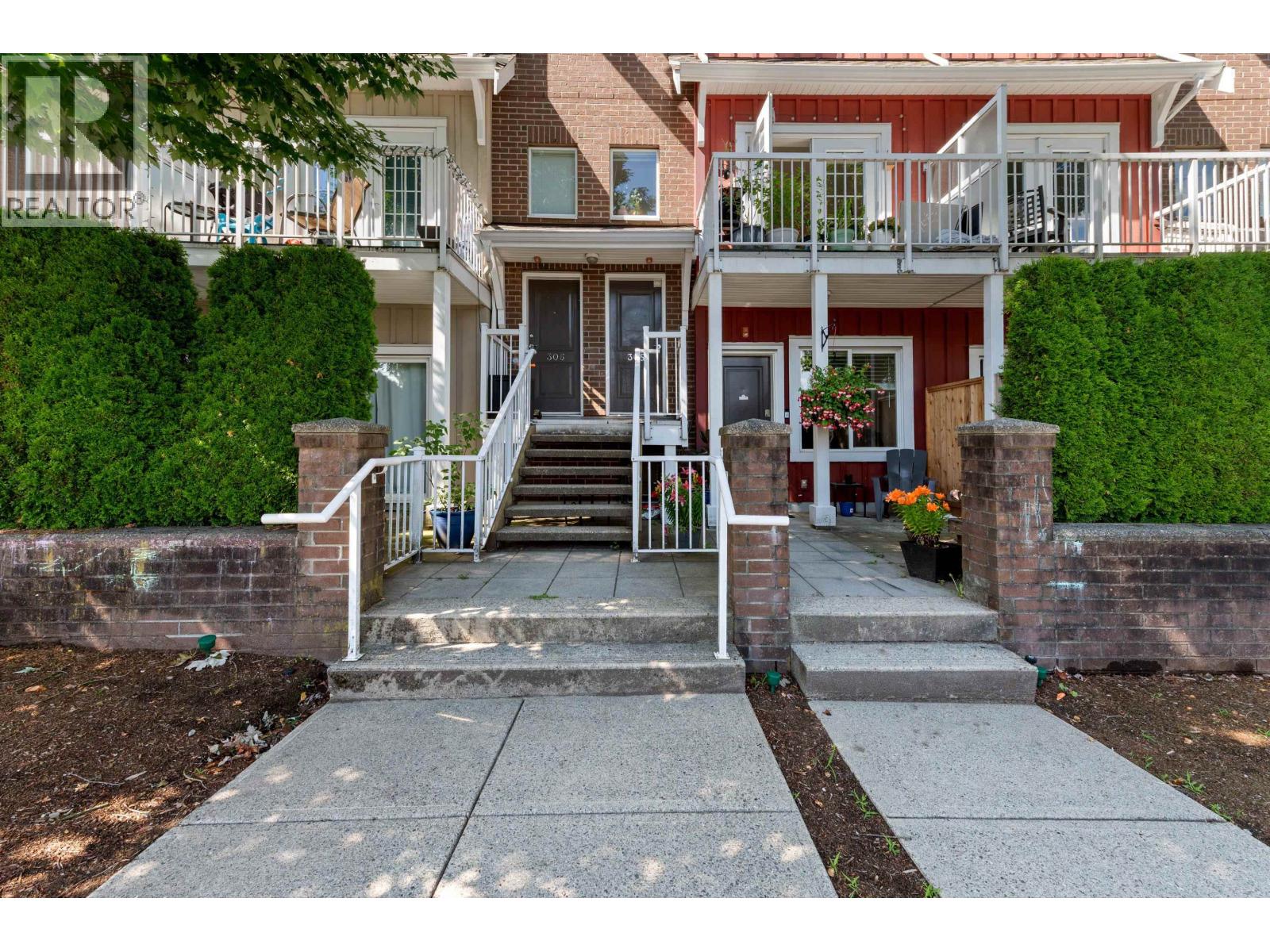305 1661 Fraser Avenue, Port Coquitlam, British Columbia  V3B 0B6 - Photo 5 - R3136711