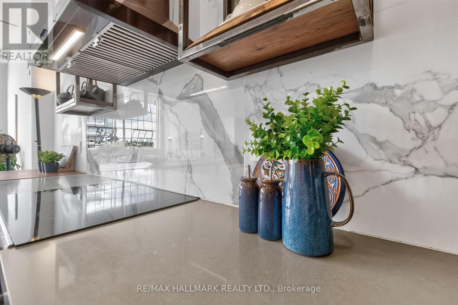 404a - 245 Carlaw Avenue, Toronto, Ontario  M4M 2S1 - Photo 10 - E13453514