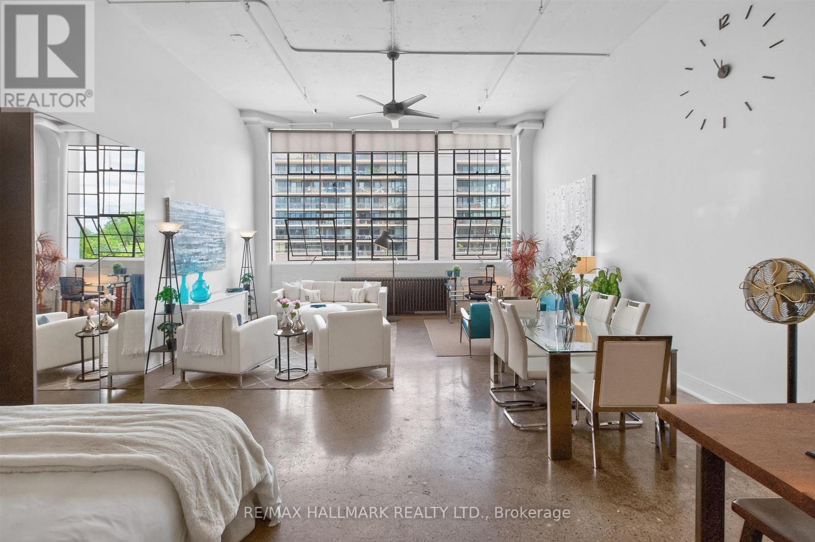 404a - 245 Carlaw Avenue, Toronto, Ontario  M4M 2S1 - Photo 15 - E13453514