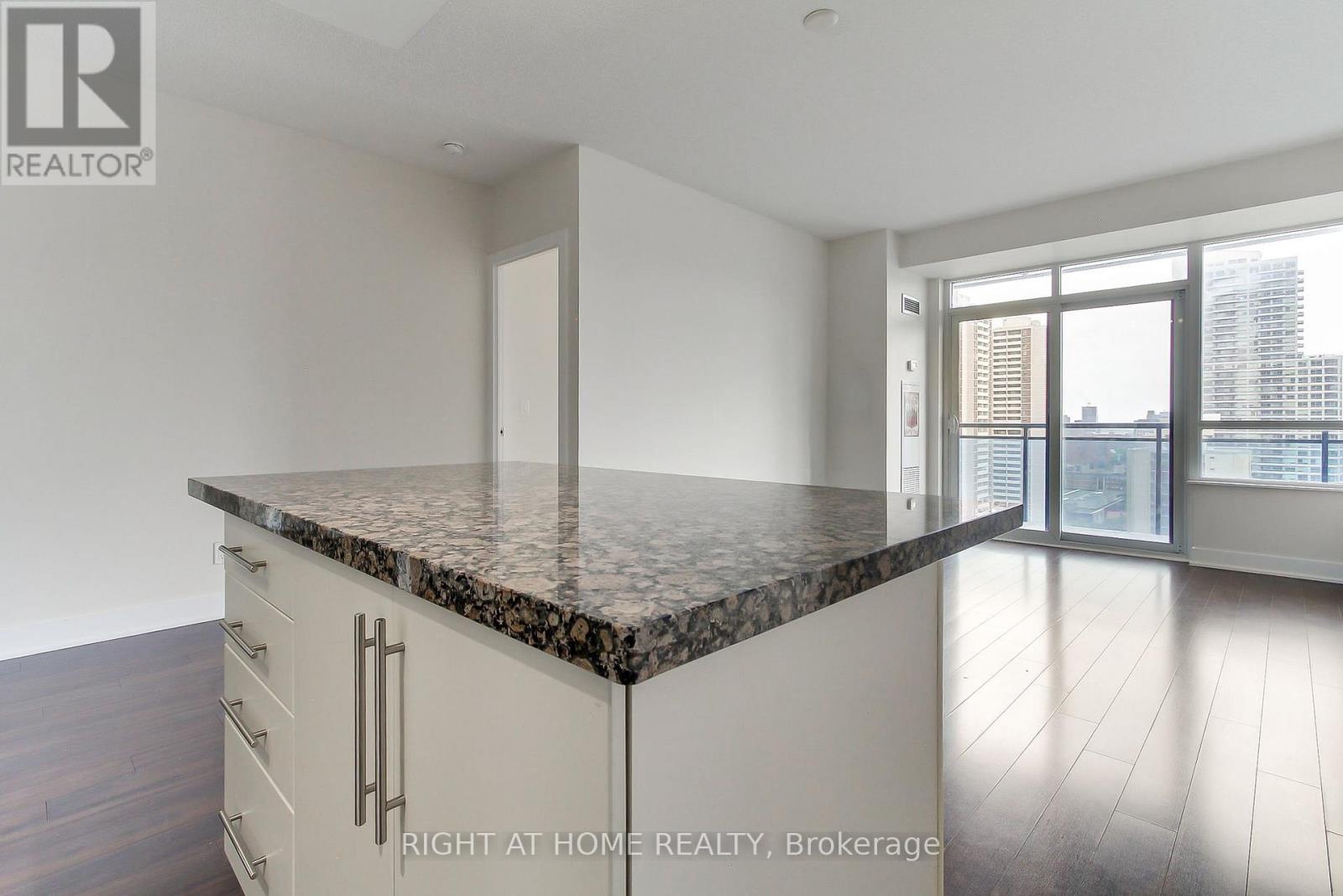 1405 - 28 Linden Street, Toronto, Ontario  M4Y 0A4 - Photo 21 - C12993634