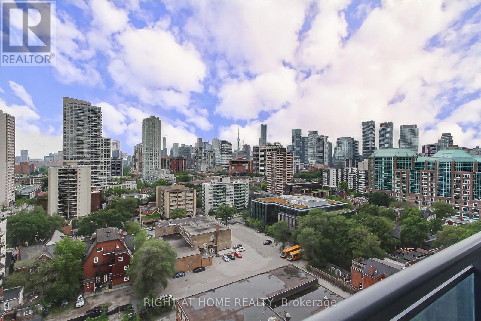 1405 - 28 Linden Street, Toronto, Ontario  M4Y 0A4 - Photo 36 - C12993634