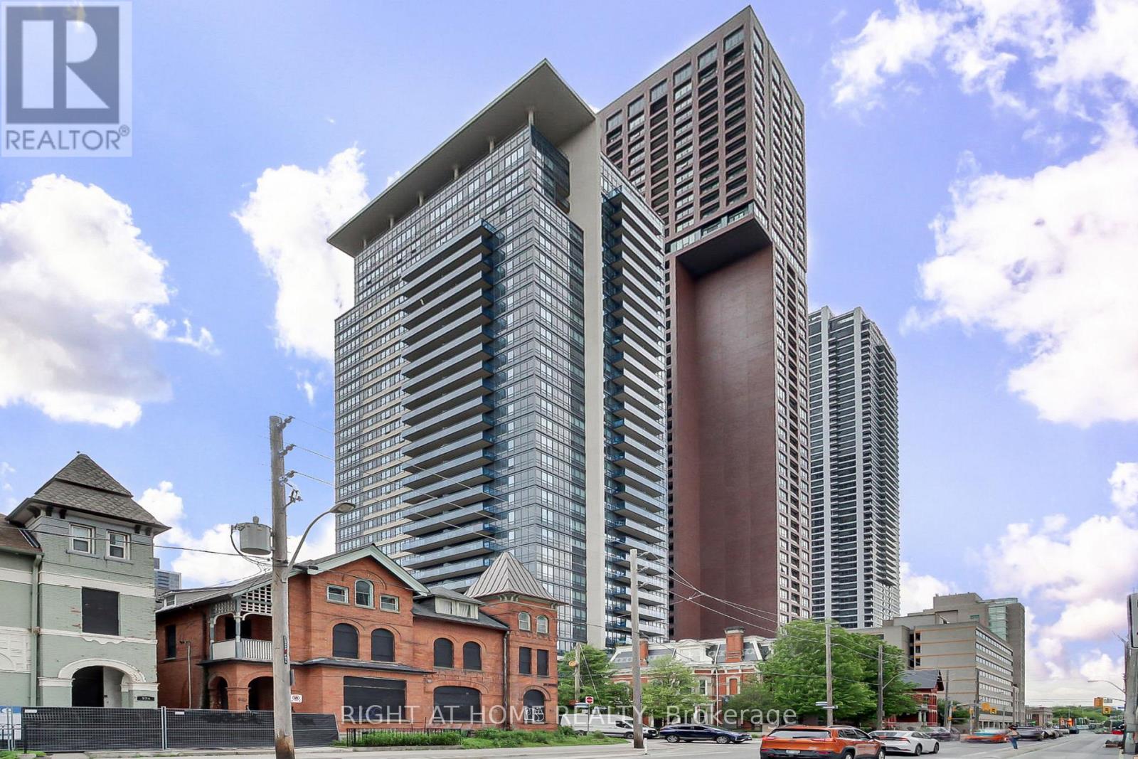 1405 - 28 Linden Street, Toronto, Ontario  M4Y 0A4 - Photo 4 - C12993634
