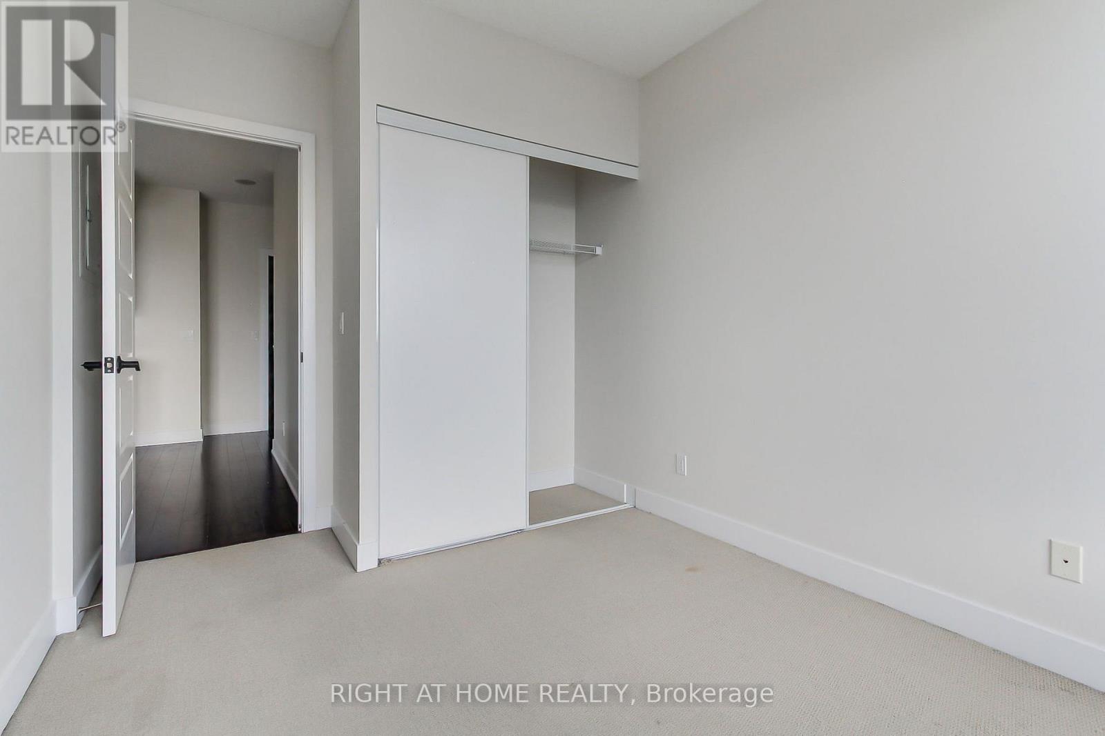 1405 - 28 Linden Street, Toronto, Ontario  M4Y 0A4 - Photo 34 - C12993634