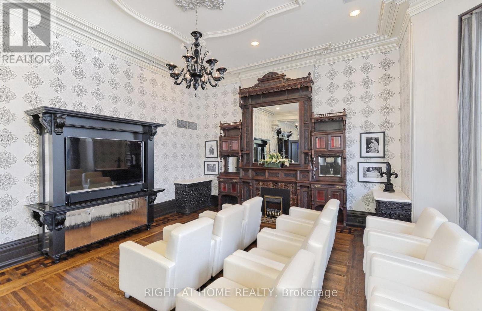 1405 - 28 Linden Street, Toronto, Ontario  M4Y 0A4 - Photo 43 - C12993634