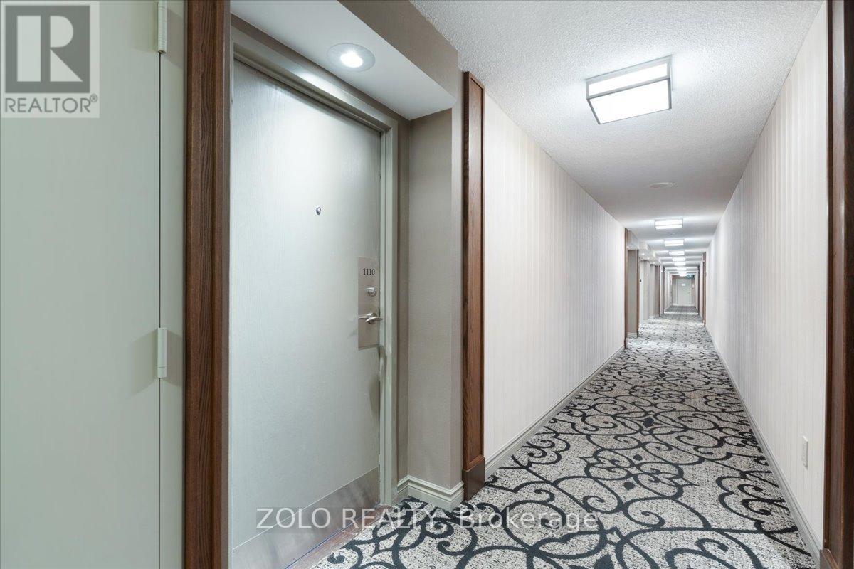1110 - 330 Rathburn Road W, Mississauga, Ontario  L5B 3Y1 - Photo 3 - W13453520