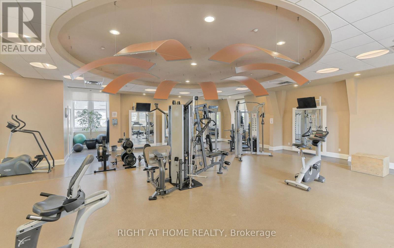 1405 - 28 Linden Street, Toronto, Ontario  M4Y 0A4 - Photo 48 - C12993634