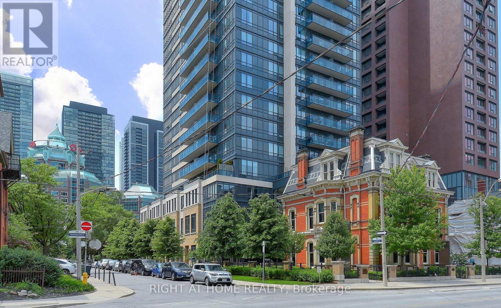 1405 - 28 Linden Street, Toronto, Ontario  M4Y 0A4 - Photo 6 - C12993634