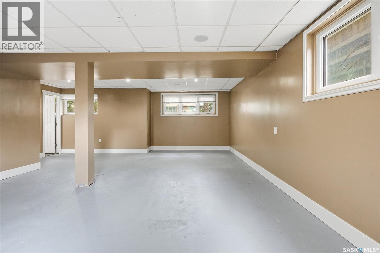 818 Grandview Street W, Moose Jaw, Saskatchewan S6H 5L8 - Photo 24 - SK039630