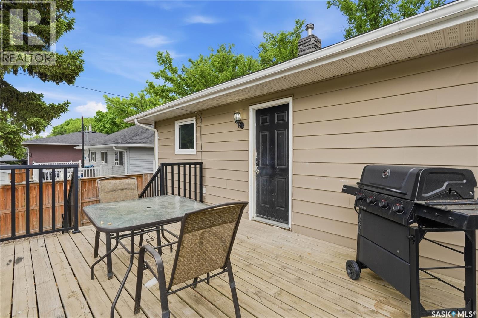 818 Grandview Street W, Moose Jaw, Saskatchewan S6H 5L8 - Photo 32 - SK039630
