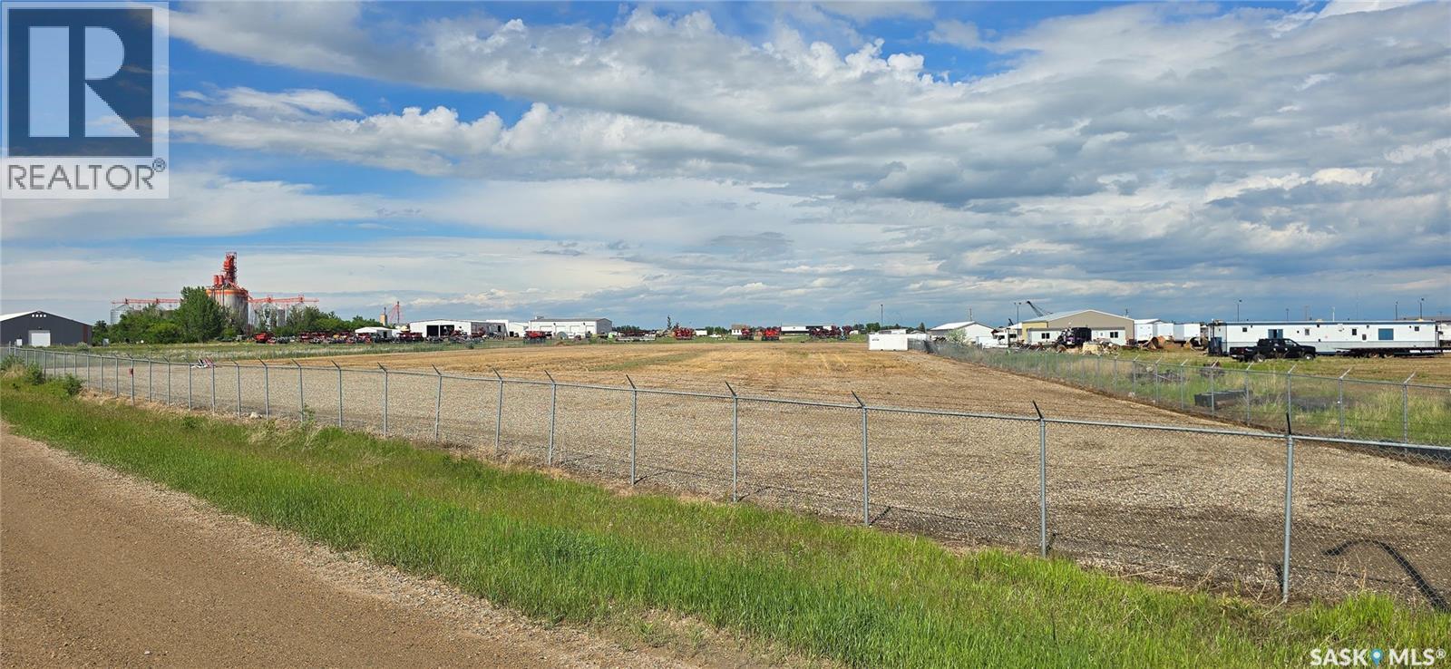 109 Claman Drive, Estevan, Saskatchewan S4A 2A3 - Photo 1 - SK039610