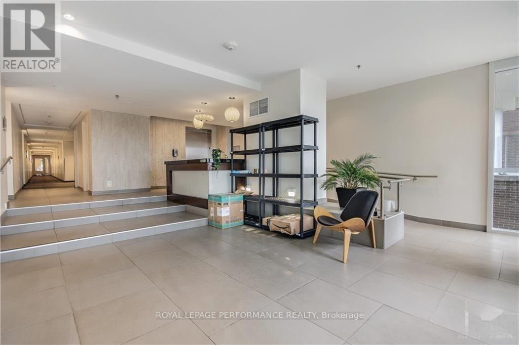611 - 300 Lett Street, Ottawa, Ontario K1R 0A8 - Photo 3 - X13453578