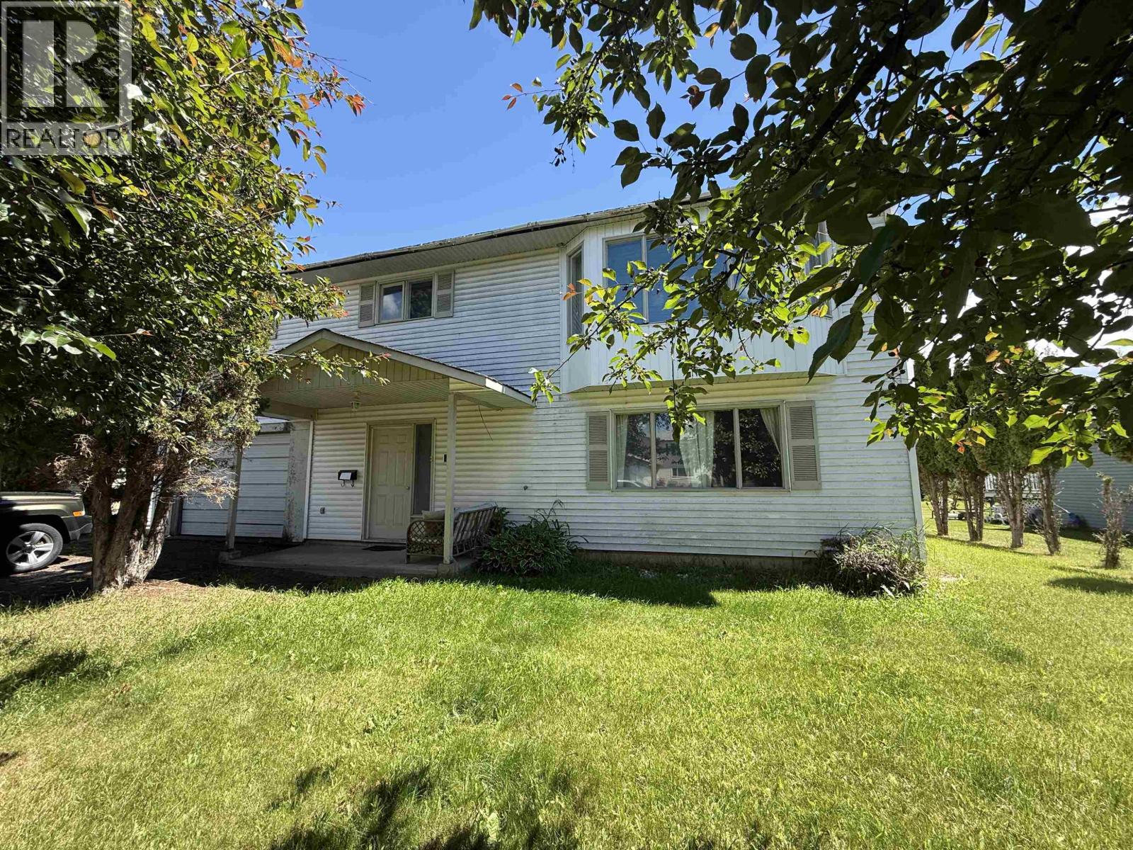 834 ROLPH STREET