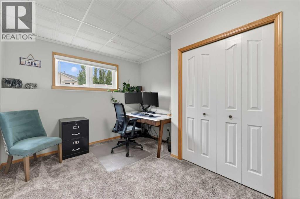 35 Pine Place, Crossfield, Alberta  T0M 0S0 - Photo 30 - A2319059
