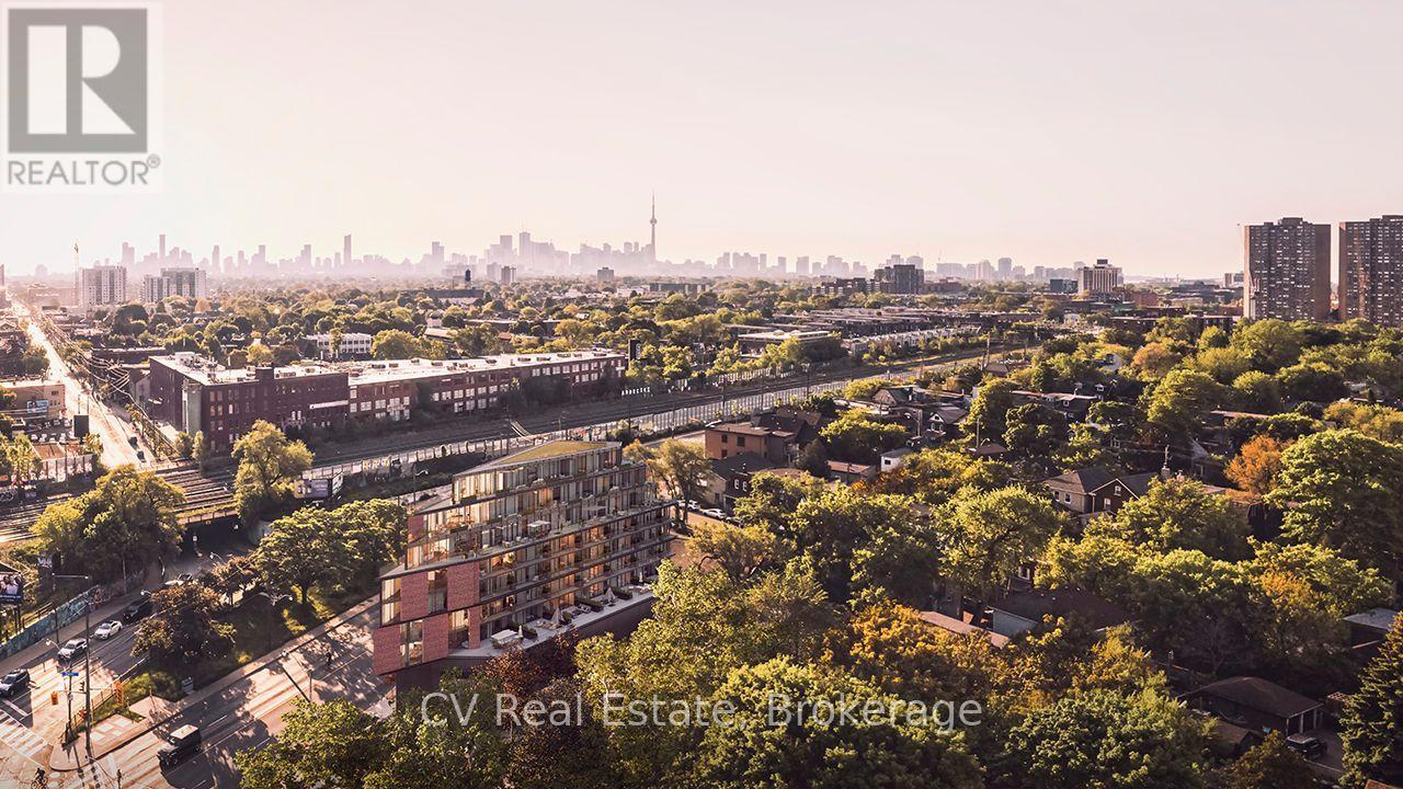 810 - 2625 DUNDAS STREET W, Toronto, Ontario
