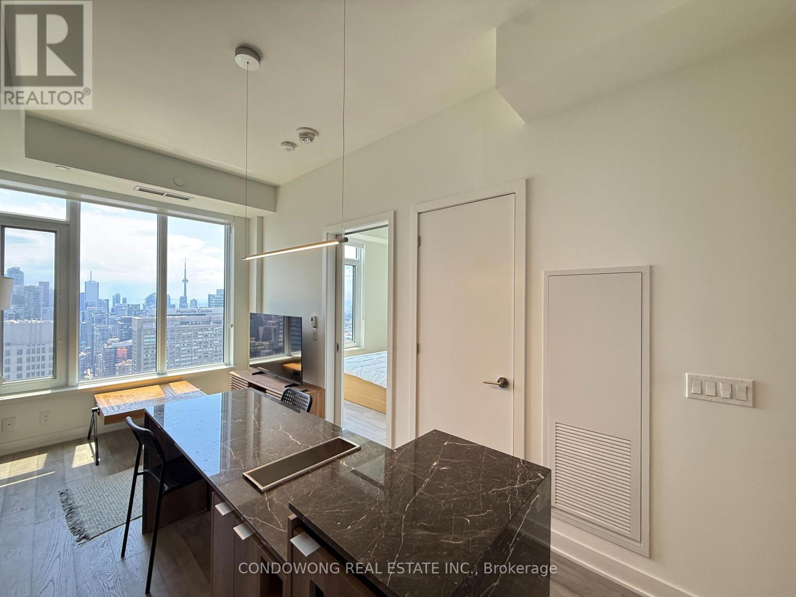 5208 - 11 Yorkville Avenue, Toronto, Ontario  M4W 0B7 - Photo 3 - C13453568