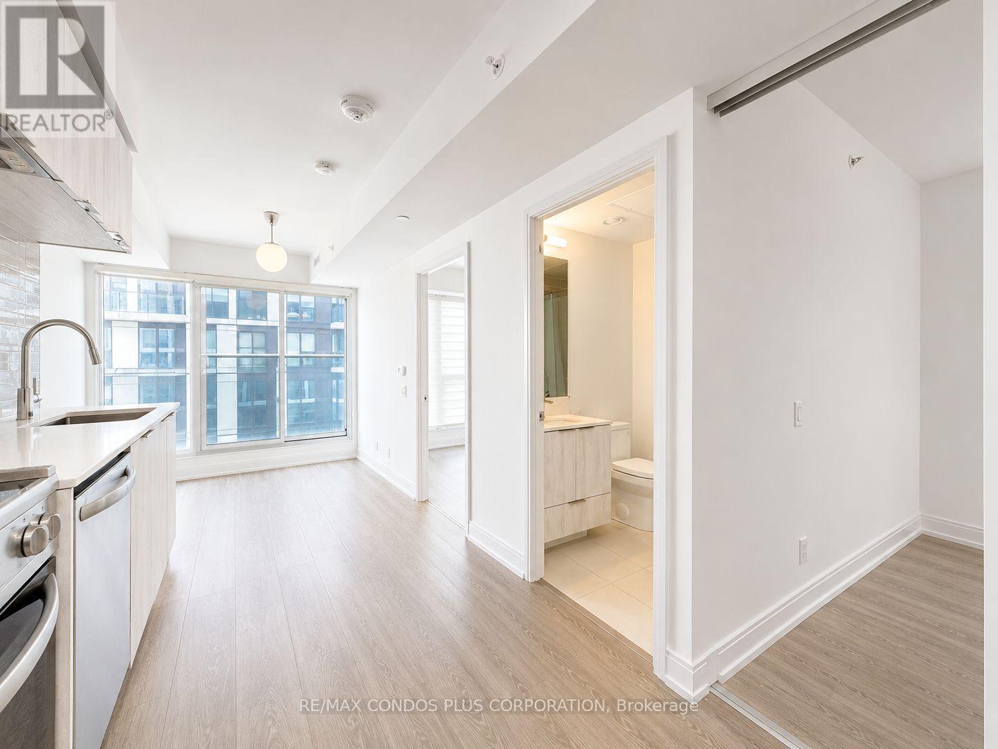 2215 - 181 Dundas Street E, Toronto, Ontario  M5A 0N5 - Photo 19 - C13453602
