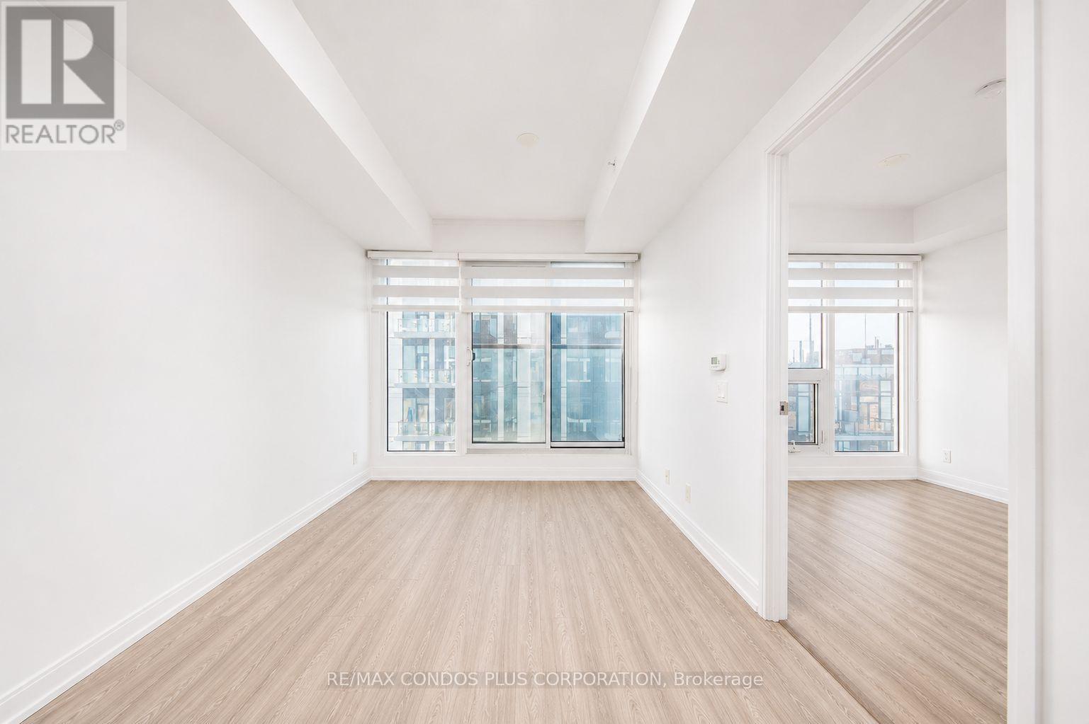 2215 - 181 Dundas Street E, Toronto, Ontario  M5A 0N5 - Photo 9 - C13453602