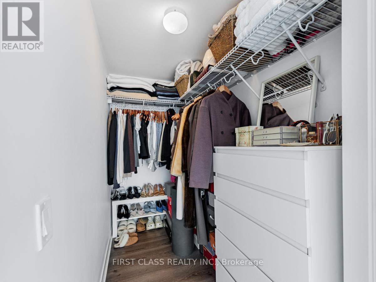 1811 - 80 Queens Wharf Road, Toronto, Ontario  M5V 0J3 - Photo 16 - C13453608