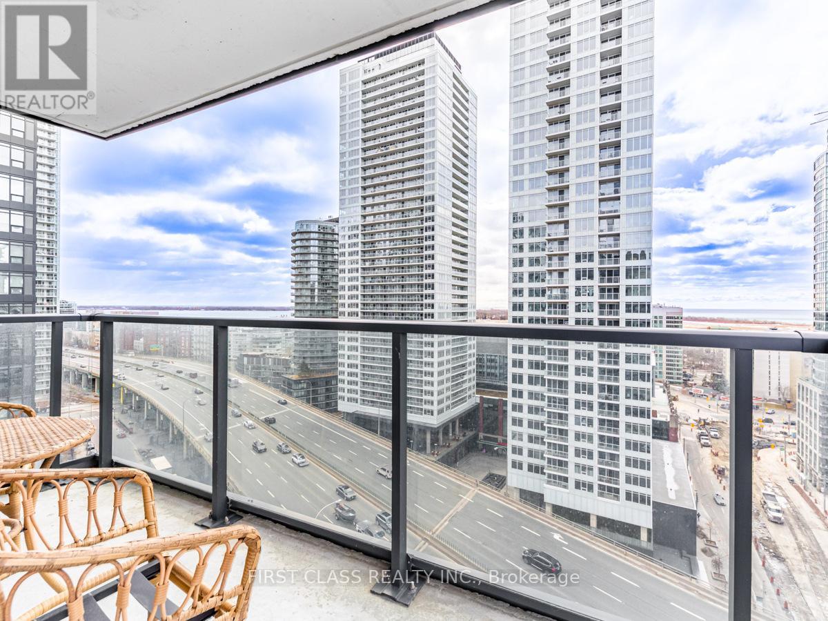 1811 - 80 Queens Wharf Road, Toronto, Ontario  M5V 0J3 - Photo 24 - C13453608