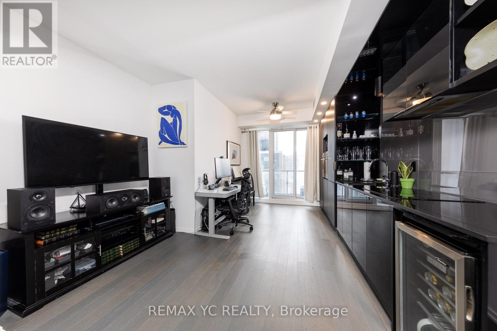 2912 - 70 TEMPERANCE STREET, Toronto, Ontario