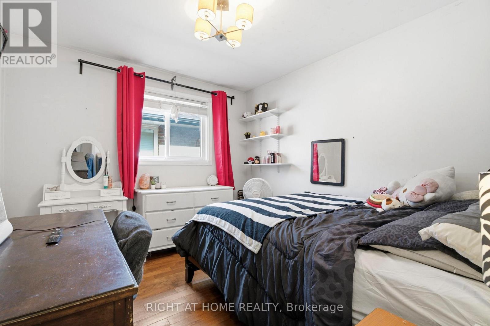 33 Benson Avenue, Mississauga, Ontario  L5H 2P3 - Photo 16 - W13440690