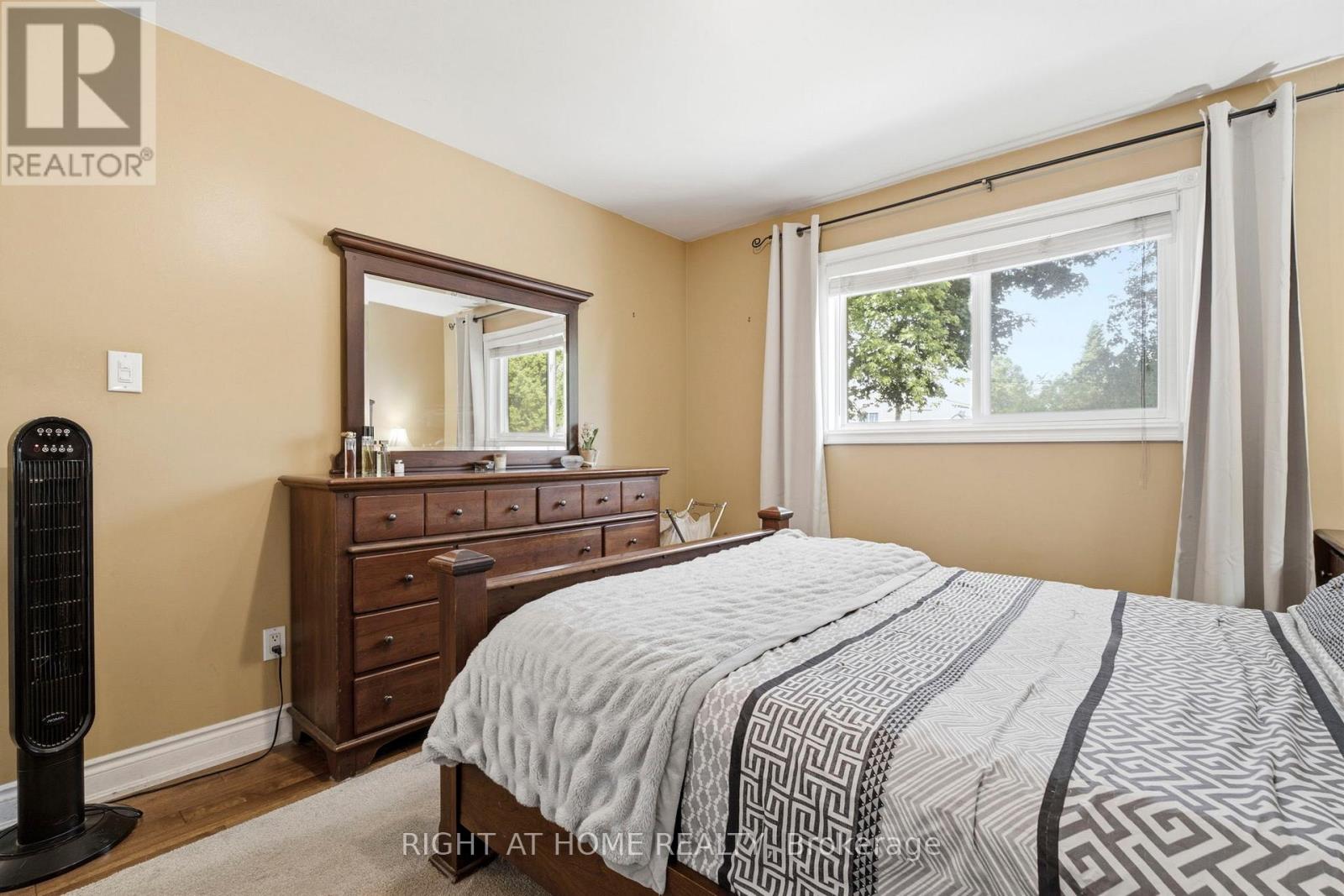 33 Benson Avenue, Mississauga, Ontario  L5H 2P3 - Photo 23 - W13440690