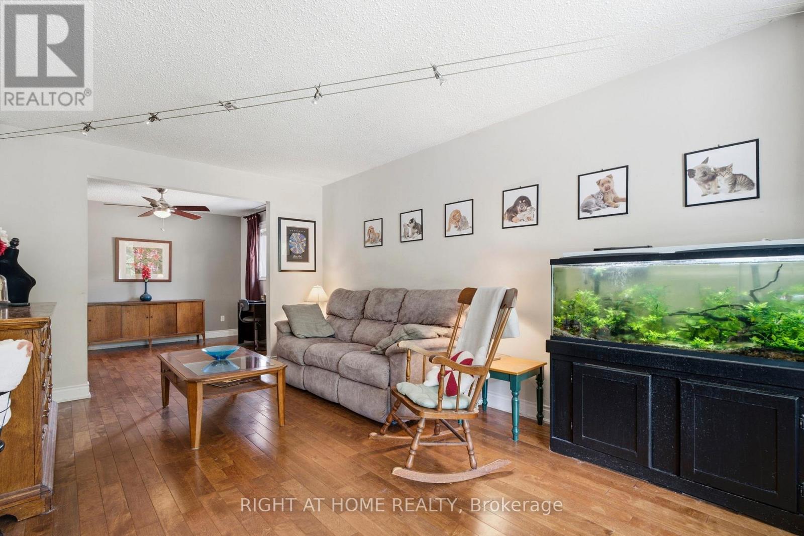 33 Benson Avenue, Mississauga, Ontario  L5H 2P3 - Photo 9 - W13440690