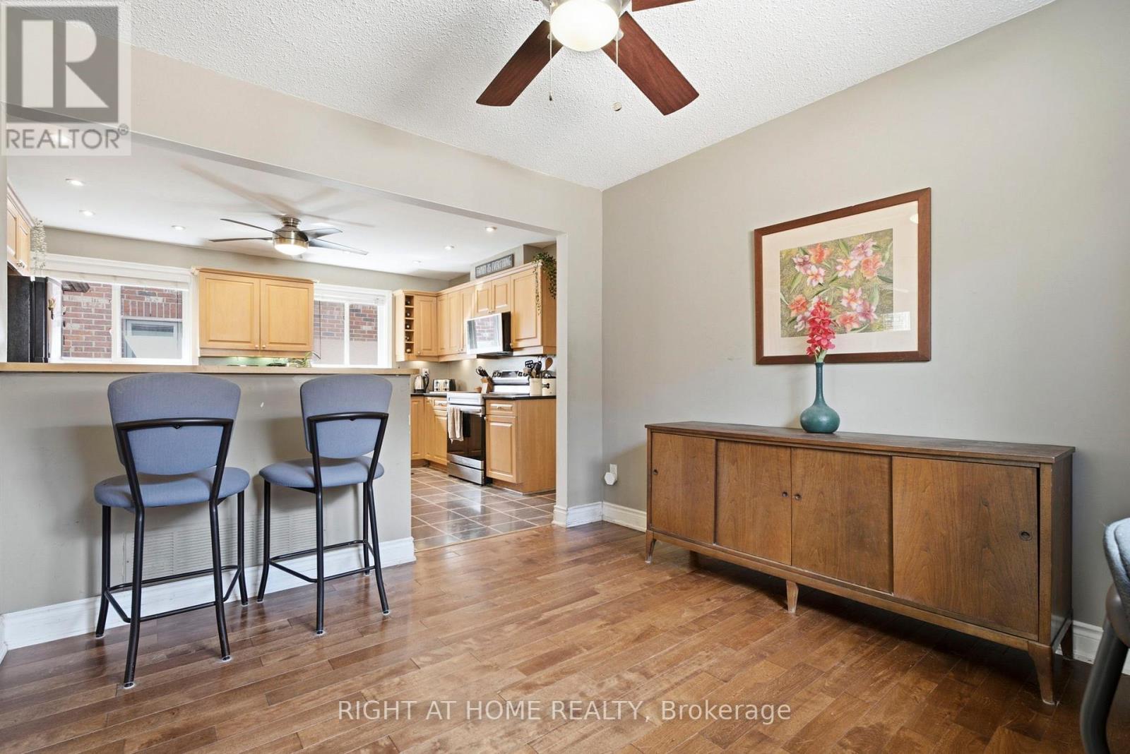 33 Benson Avenue, Mississauga, Ontario  L5H 2P3 - Photo 14 - W13440690