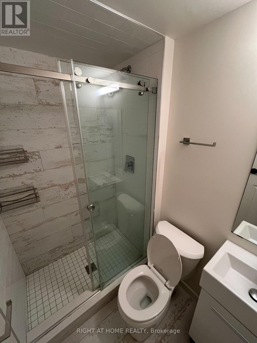 1 - 1258 Broadview Avenue, Toronto, Ontario  M4K 2T4 - Photo 5 - E13453676